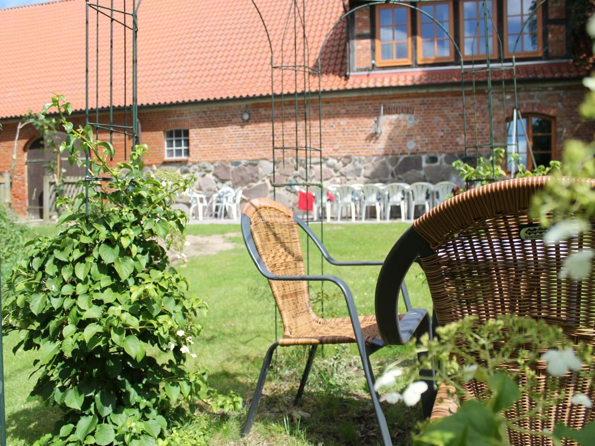 Mansion In Gressow With Terrace Garden Bbq Pond Bicycles Villa Exterior photo